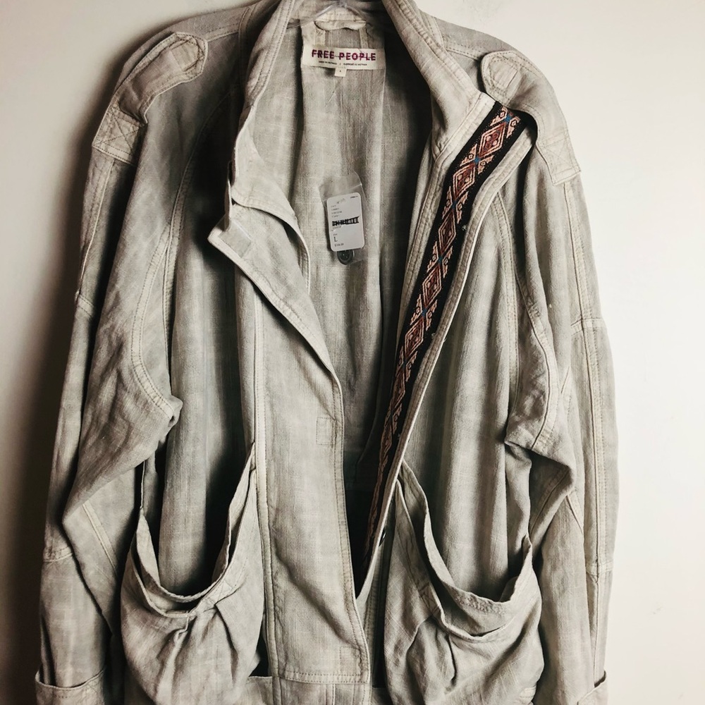 ** SOLD ** SOLD **FREE PEOPLE NWT Bomber Jacket Oatmeal color Size L - Picture 7 of 12